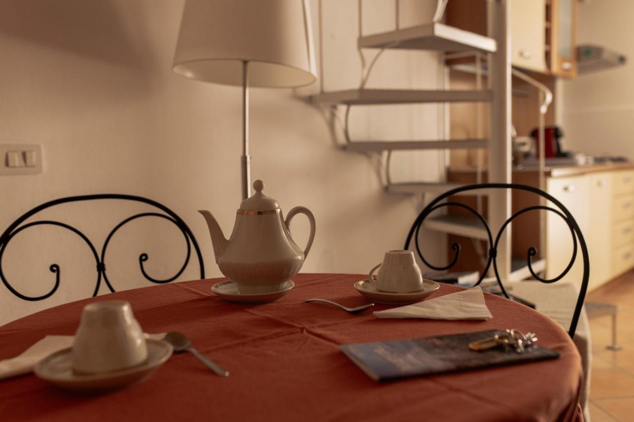 Il Vicinato, Casa Vacanza Immersa Nel Cuore Dei Sassi มาเตรา ภายนอก รูปภาพ