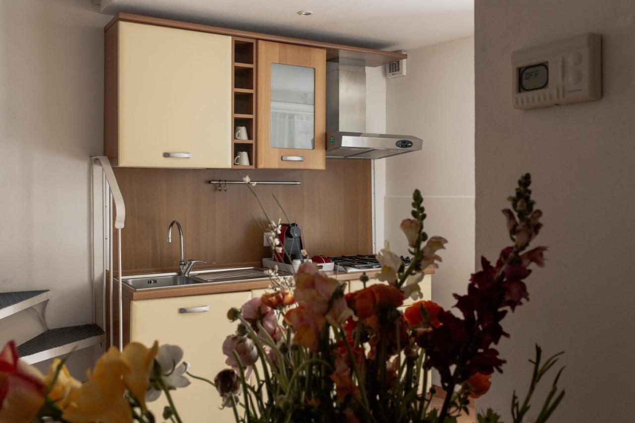 Il Vicinato, Casa Vacanza Immersa Nel Cuore Dei Sassi มาเตรา ภายนอก รูปภาพ